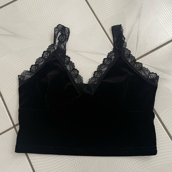 Black Cropped Tank Top “Going Out” Shirt | Size S - Picture 3 of 5